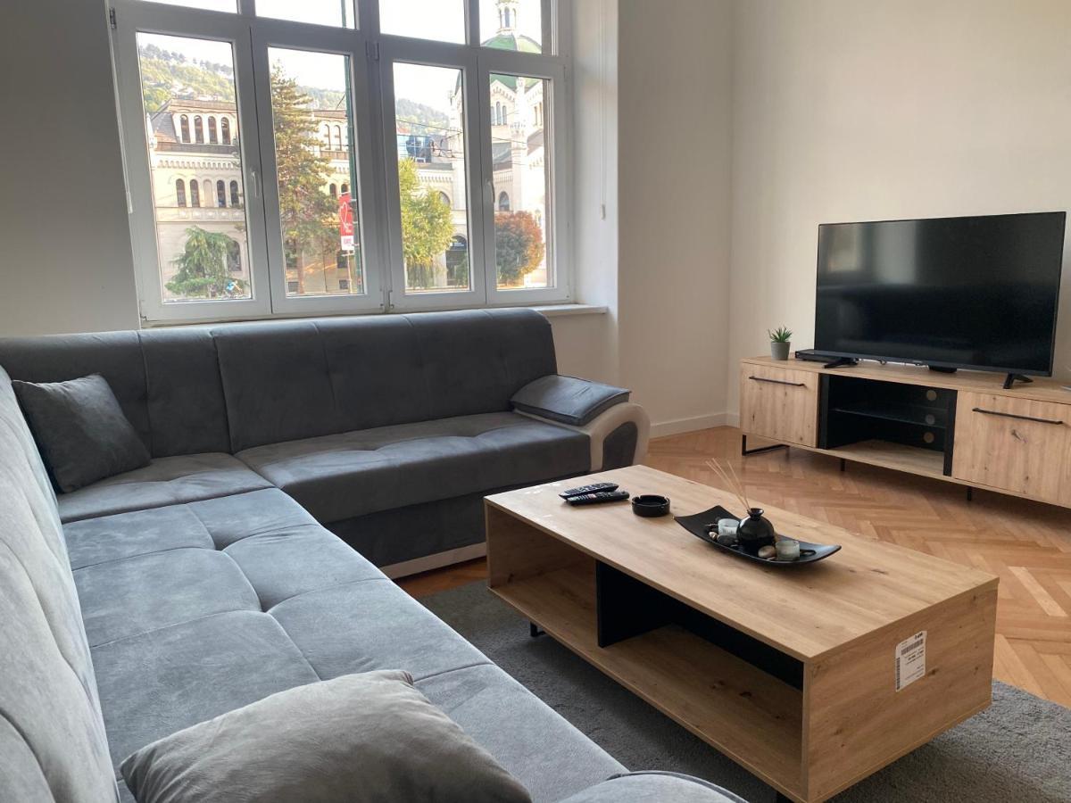 Apartment Festina Lente サラエヴォ エクステリア 写真