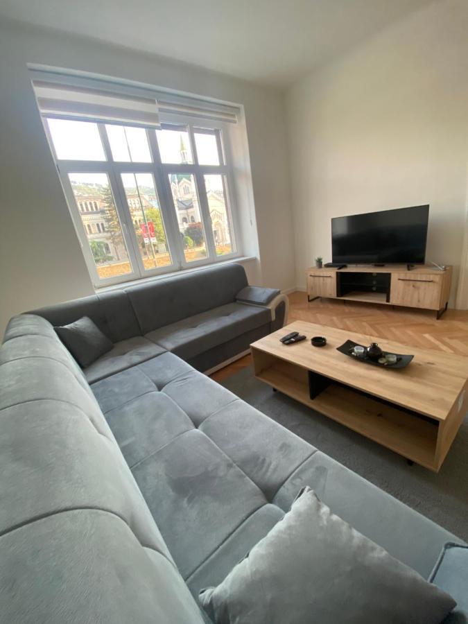 Apartment Festina Lente サラエヴォ エクステリア 写真