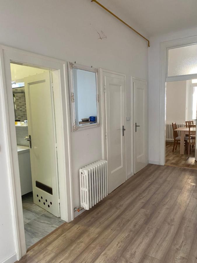 Apartment Festina Lente サラエヴォ エクステリア 写真
